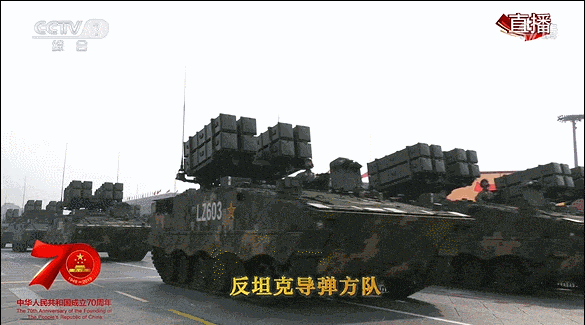 太震撼!70张动图重温国庆大阅兵精彩瞬间!这个细节让网友瞬间看哭