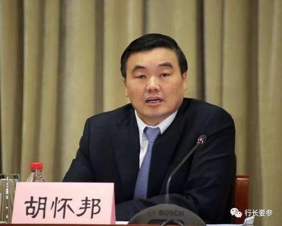 原董事长夫人跳楼自杀，曾称家里的钱几辈子用不完