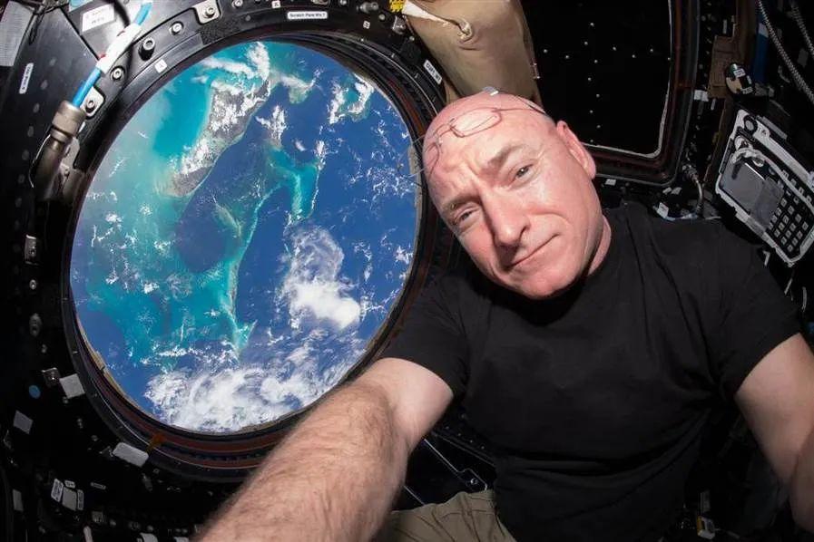 在太空生活340天后,美国宇航员发现了14个奇妙真相