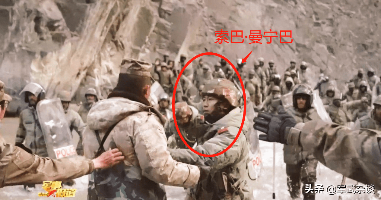 印度丧事喜办,中国公布中印冲突视频,印度却给被俘印军表彰颁奖