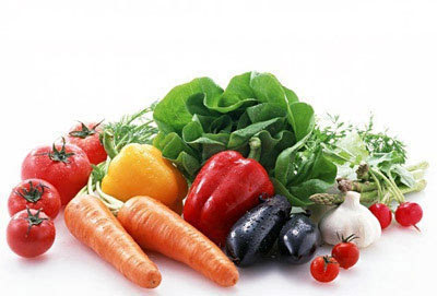 夏季如何补水,水果蔬菜的含水量让你的肌肤吹