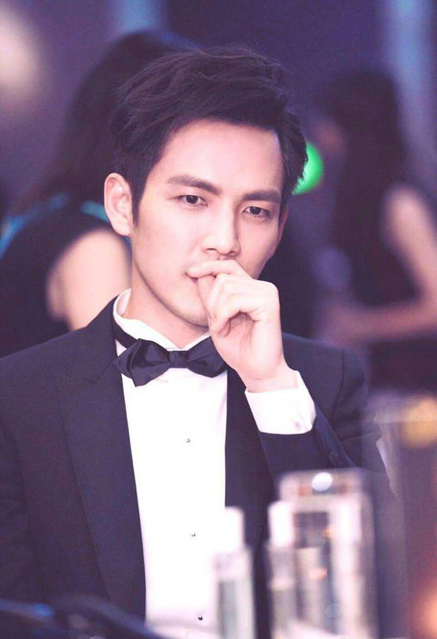 殷桃含泪领最佳女主角 关晓彤获奖瞬间表情亮了(图3)