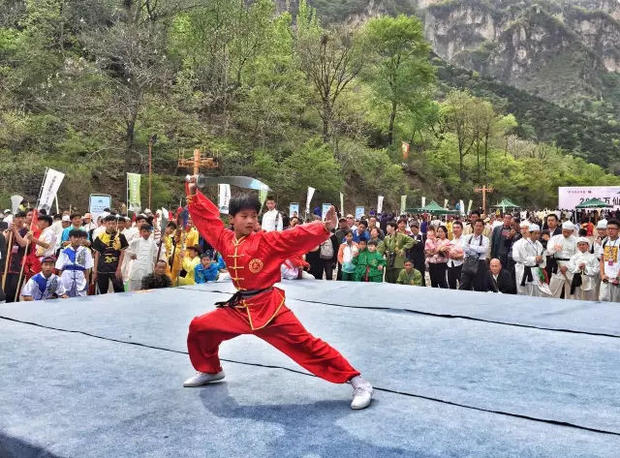 “以武会友，论剑南太行，2018第三届新乡南太行国际武术文化旅游节将隆重开幕