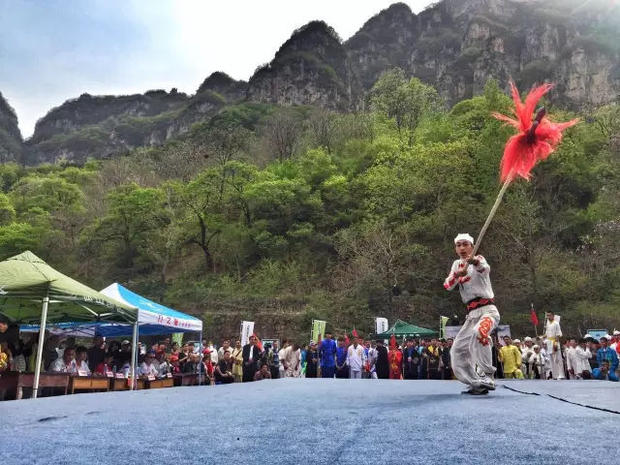 “以武会友，论剑南太行，2018第三届新乡南太行国际武术文化旅游节将隆重开幕