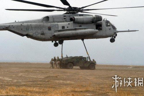 世界上10大最逆天的军用直升机!吊着坦克