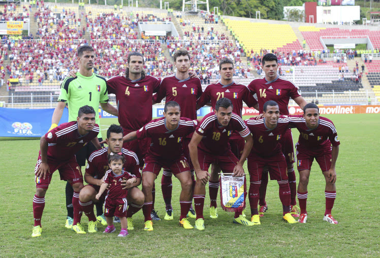 委内瑞拉国家队:解雇教练和足协主管 否则我们