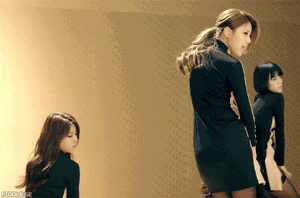 试想,如歌名暗示的那样,如果真的穿超短裙做这个舞姿,将对韩国青少年