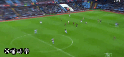 阿森纳2-0客胜维拉登顶 吉鲁点射 厄齐尔助攻拉姆塞破门