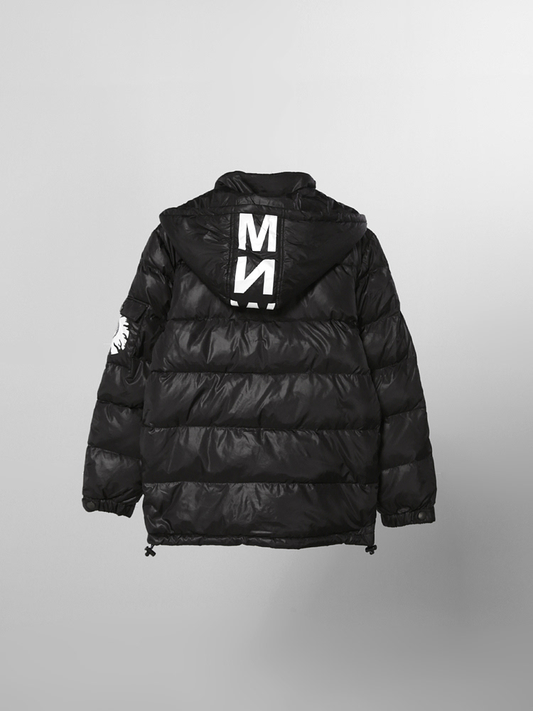 mishka 黑色logo字母连帽羽绒服[黑标系列]