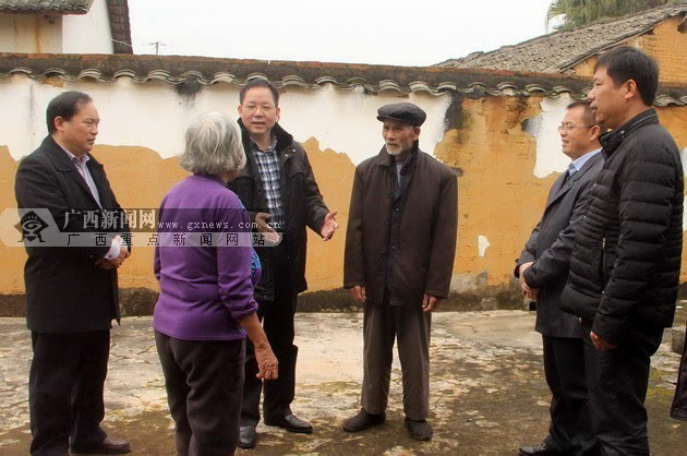 "家住金秀瑶族自治县头排镇同扶村平地屯的贫困户陈金彦老人满是感慨