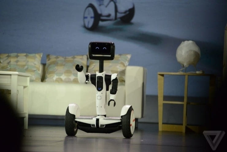 变机器人的平衡车 - IT业界 - 业界新闻 - 立华软