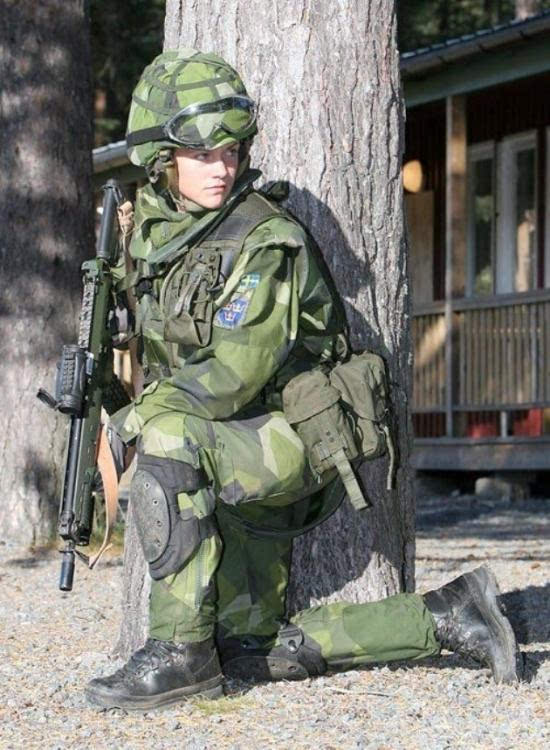 芬兰女兵
