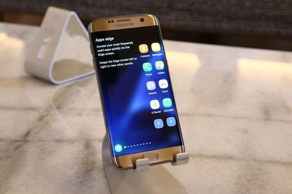 三星公布 Galaxy S7 和 S7 Edge,防水功能和 m