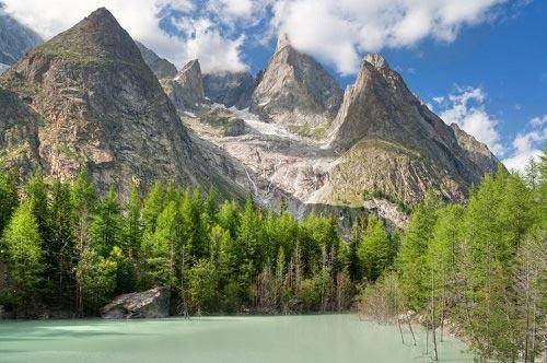 盘点世界十大惊险山峰比喜马拉雅山还危险