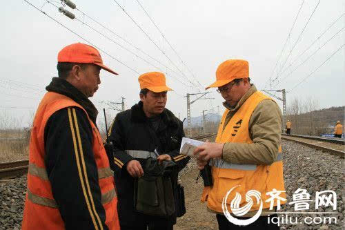 卢伟霞 通讯员 臧在望)为保证蓝烟铁路提速顺利进行,济铁青岛工务段自