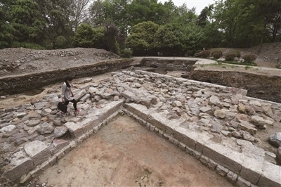 南京通济门遗址公园的建设,近几年来一直为市民和专家所关注.