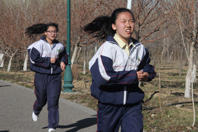 第十师北屯中学举行春季长跑比赛