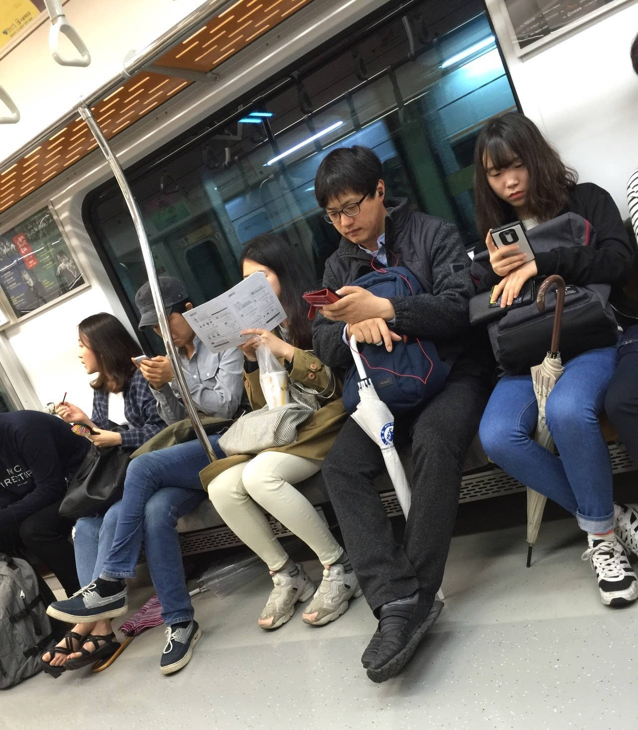 韩国人都用什么手机,出国漫游无限流量如何办