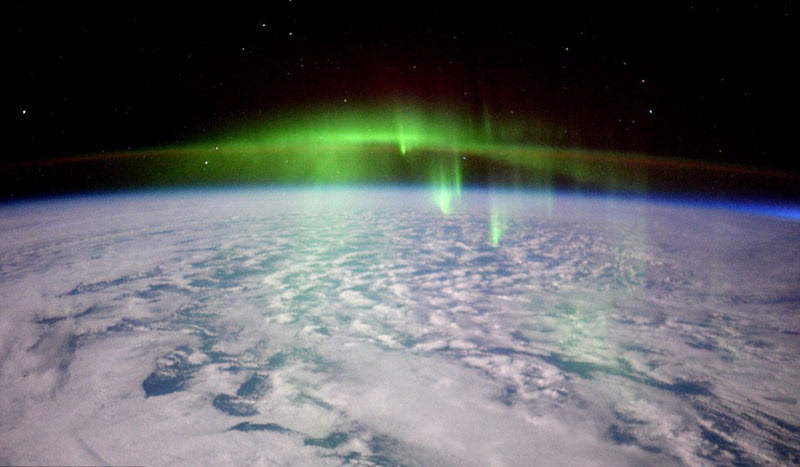宇航员太空拍北极光（图）