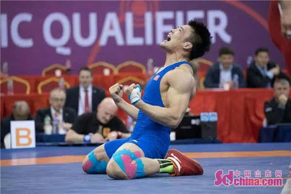 赵怀朴 通讯员 金亮) 4月22日,在蒙古国乌兰巴托举行的里约奥运会摔跤