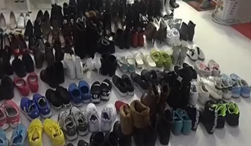 男子偷160双女鞋堆满屋被抓获 称"闻味道很快乐"