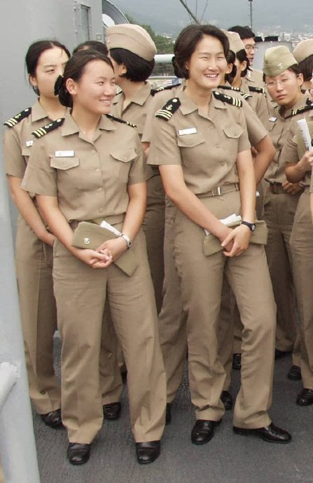 韩国军队中的漂亮女兵