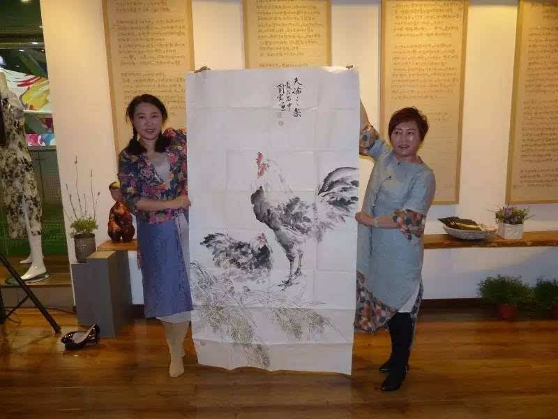 诗会上著名画家刘宏画作《温馨》展示