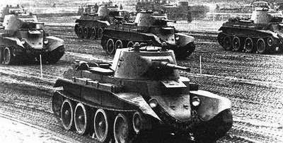 这辆苏联造坦克跑的比日本汽车还要快!中国军