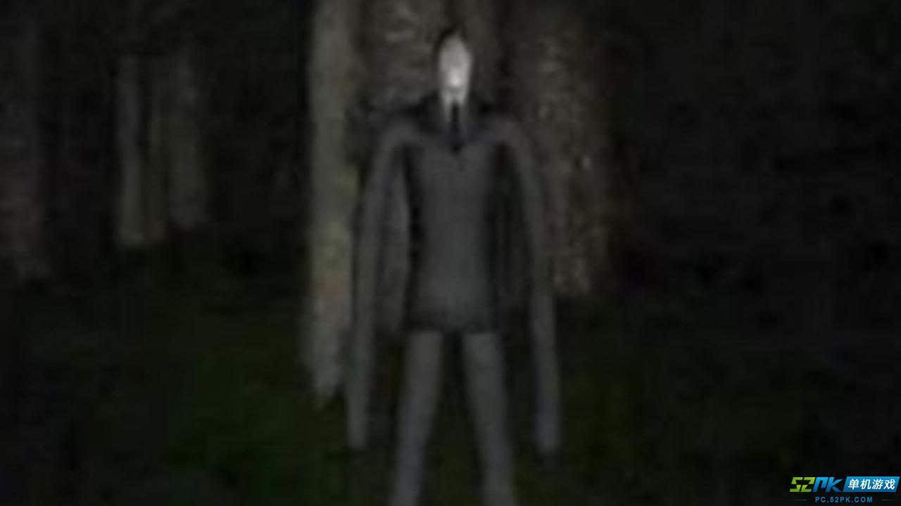 《瘦长鬼影:降临》中的slender man造型 据ign消息,曾经制作过《生化