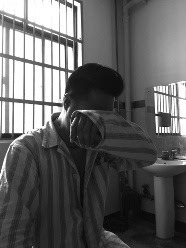 武疯子刀砍21岁安康女子 提到杀人时他竟然笑了