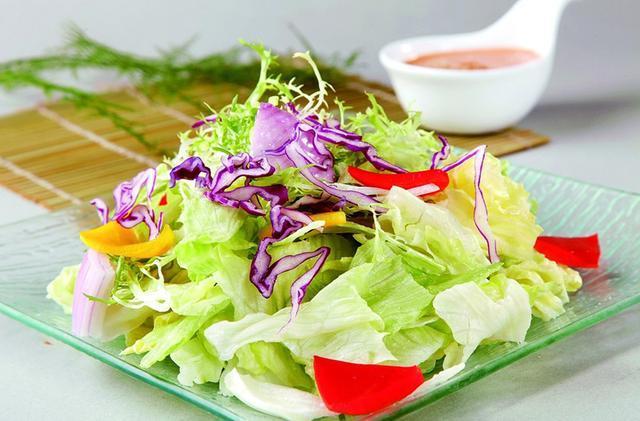 夏季怎么做好吃的蔬菜沙拉?这3个诀窍请一定
