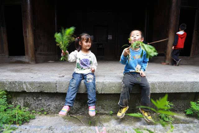 桂林有个双胞胎村,自然怀孕生产双胞胎几率特