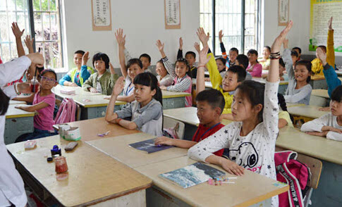 外来人口子女上小学_薛之谦天外来物图片