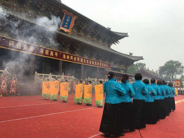 2016年5月14日,山西省晋城市高平市,神农炎帝祭拜仪式举行.