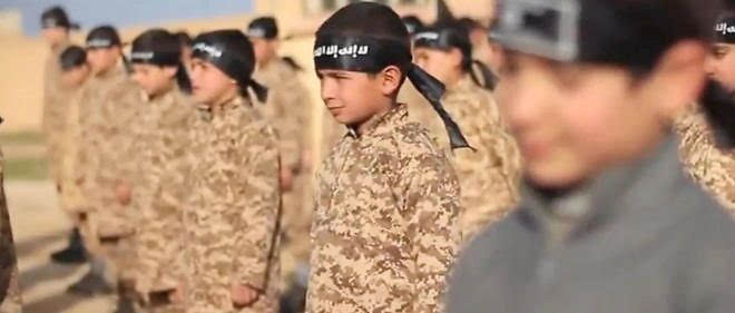 学者揭秘极端组织"伊斯兰国"招募童子军内幕
