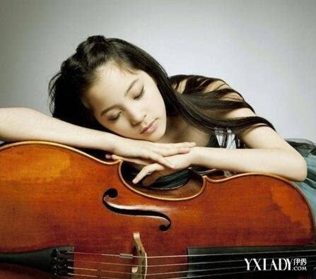欧阳娜娜几岁开始学大提琴呢? 12岁成音乐巨星