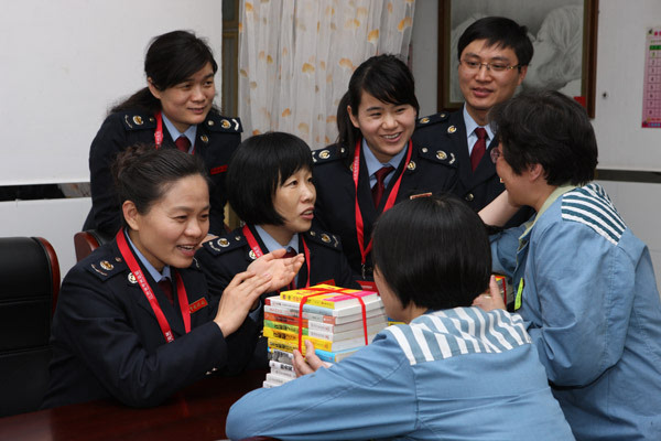 干部赴常州某女子监狱开展警示教育活动 返回搜             责任编辑