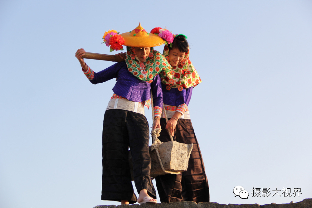 惠安女,蟳埔女,传统的福建三女(还有一个湄洲女),泉州就占了两个.