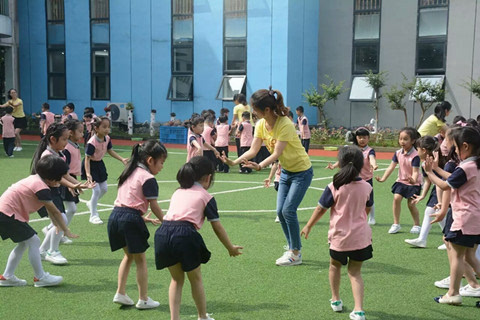 义乌市民间游戏观摩与研修第二次活动在宾王幼儿园举行