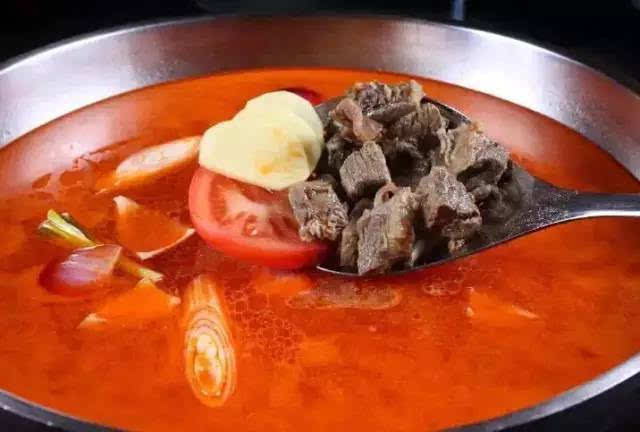 番茄牛腩锅