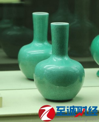 郎窑绿釉瓷器有什么特征