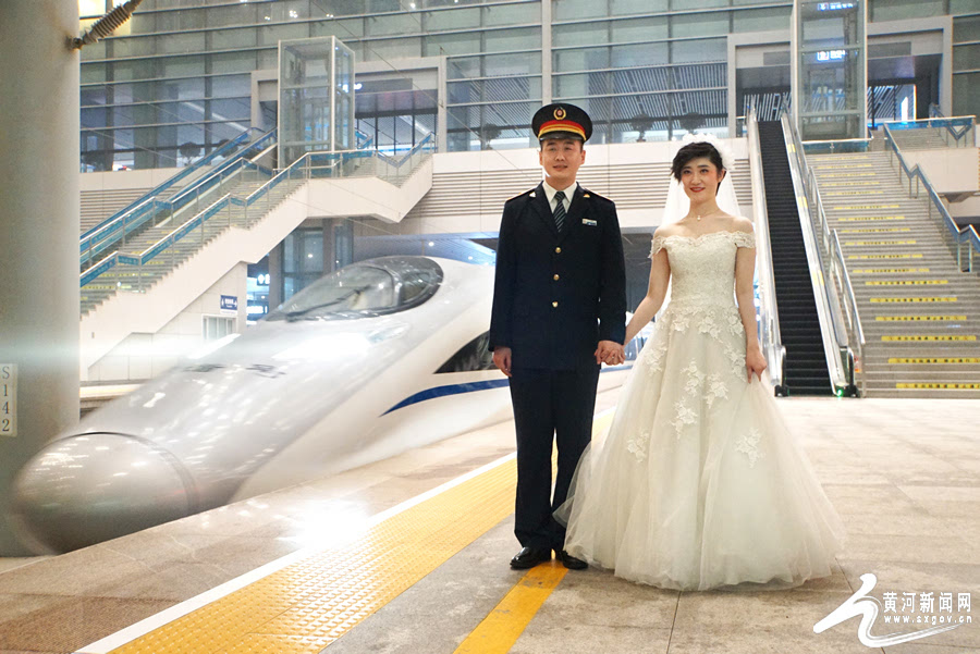 铁路婚纱照_中国铁路图