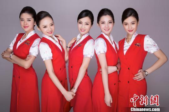 深航空姐世界最美"深航女孩"品牌多年受旅客喜爱(图)