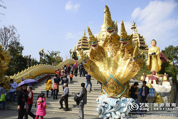 云南自驾(中国南传佛教第一塔 芒市勐焕大金塔)