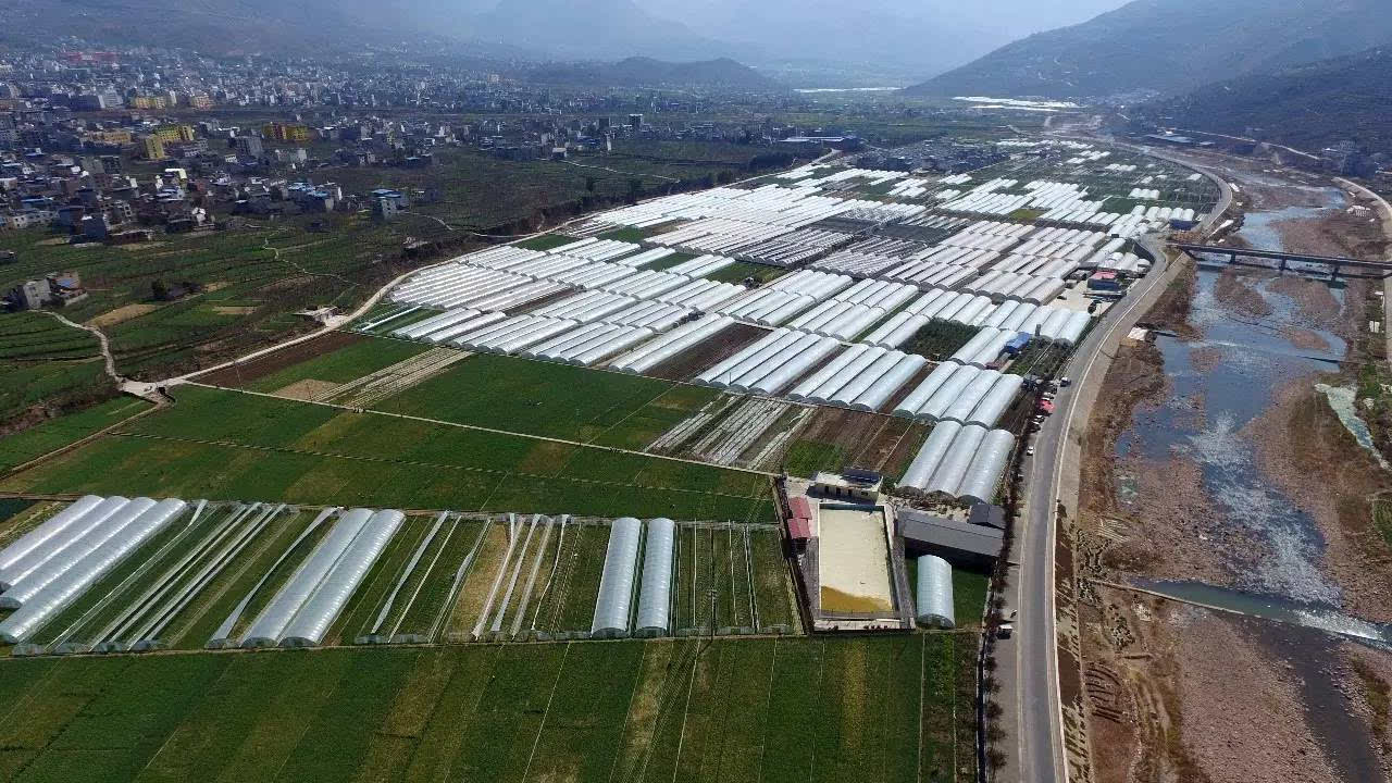 雅安常驻人口_雅安自驾游地图下载 雅安旅游景点自驾游地图下载 当易网