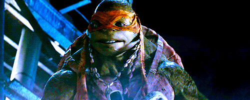 诺尔·费舍本人也是四位演员里最为矮小的,在《忍者神龟2》的片场