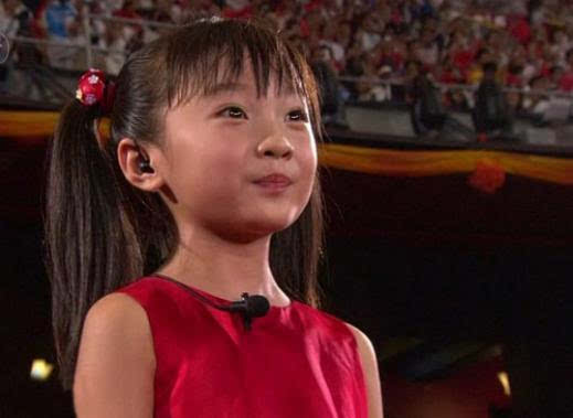 奥运会林妙可幕后唱歌的女孩杨沛宜,如今长那