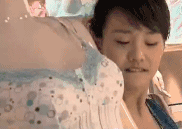 郑爽的表情包,与张翰的荧幕初吻,回顾《流星雨》真