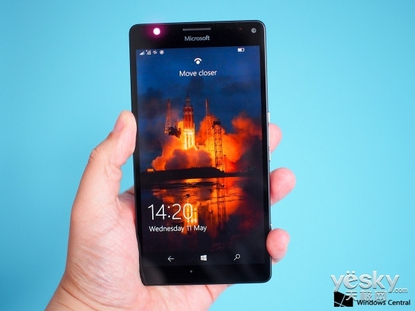 微软双击屏幕唤醒功能终于回归Lumia950手机