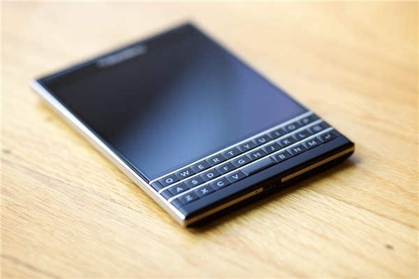 从BlackBerry10到安卓,黑莓手机的英雄末路与